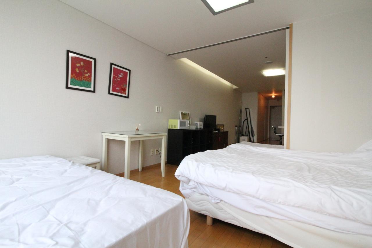 Gangnam Galaxy Lux Apt Gwacheon Bagian luar foto